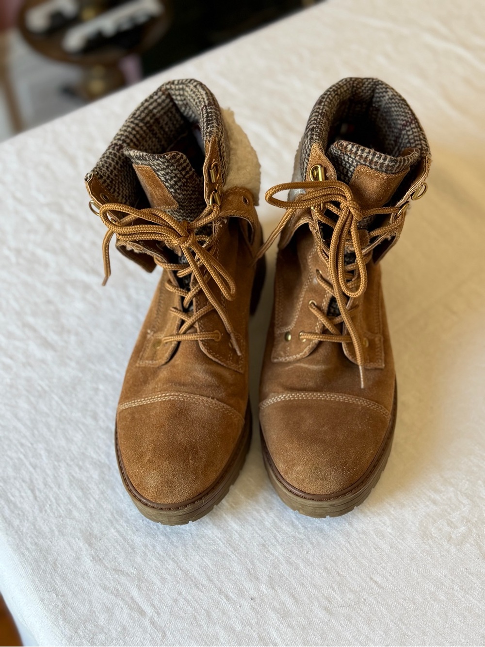 Women’s Tommy Hilfiger Dylan Ankle Boots Tan Suede Exterior Faux Fur Cuff